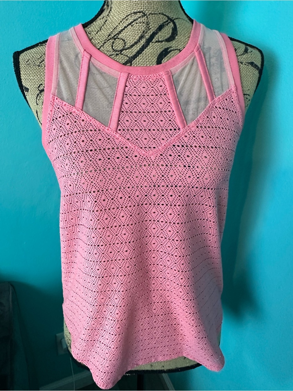#207 Lucky In Love Pink Mesh Sleeveless Active Top S